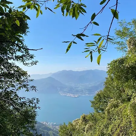 Casa Vacanze Il Pettirosso. Pisogne Exterior foto